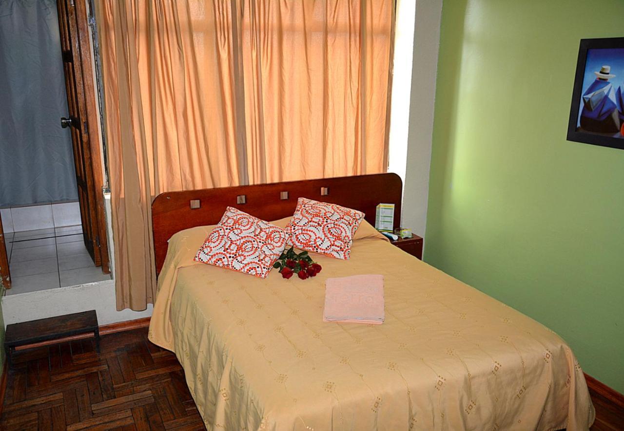 Hostal Terra 2 - El Condado Quito Eksteriør bilde